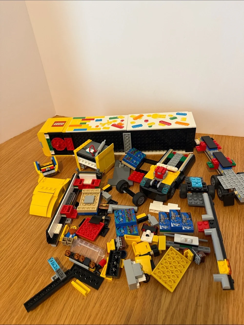 Lego City Yellow Delivery Truck Pieces
